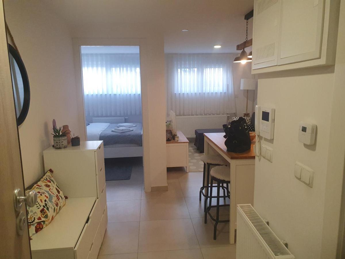 Cosy 35M2 Appartment ซาเกร็บ ภายนอก รูปภาพ